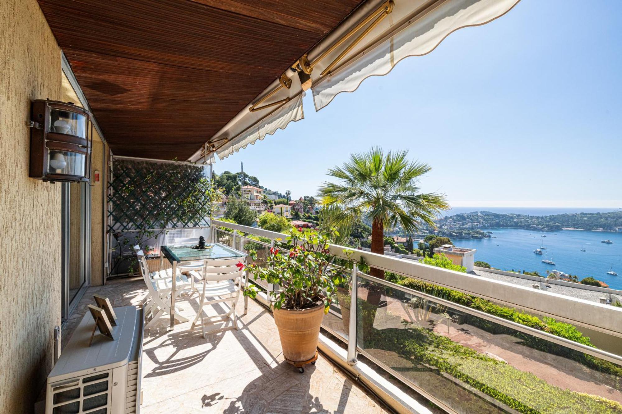 ヴィルフランシュ・シュル・メールExtraordinary Sea View - 1 Bdr With Acアパートメント エクステリア 写真